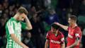 Gritos contra la directiva del Betis en una noche crispada 1 Gritos contra la directiva del Betis en una noche crispada 1